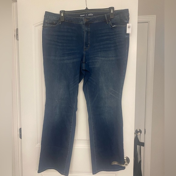 NWT Old Navy Kicker Boot-Cut high rise Jeans size 22 plus dark wash - Picture 1 of 7